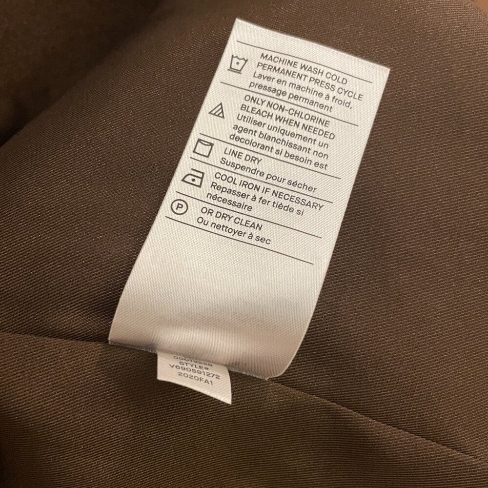 Vince Double-Breasted Blazer in Hickory, Size 6, Excellent Condition - Picture 12 of 12